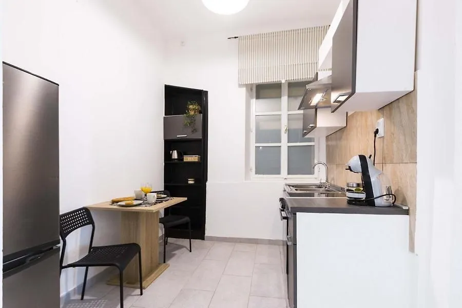 Apartman Mariposa Pula Centar Apartment Croatia