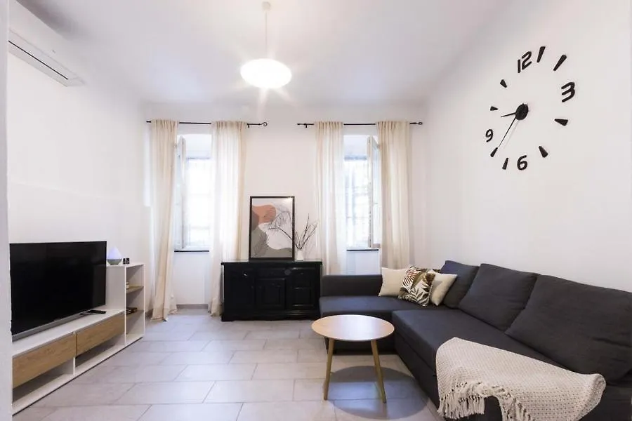 Apartman Mariposa Pula Centar Apartment 0*,